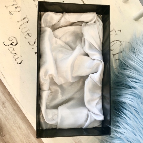 McIntosh, Fine Bone China, Coffee Mugs, Holiday Reindeer, Set of 2, Never Used - Picture 11 of 16